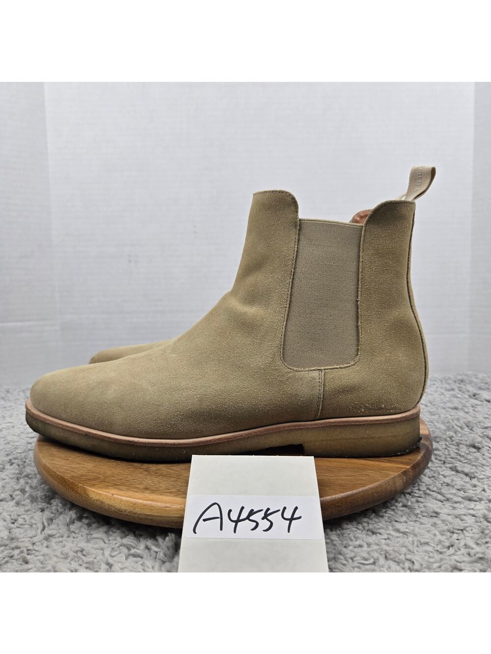 New Republic Mens 13 Tan Suede Casual Daily Lifestyle Office Career Chelsea Boot